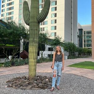 Meet your Posher, Jessica